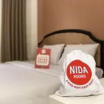 Nida Rooms Surya Samantri Coblong